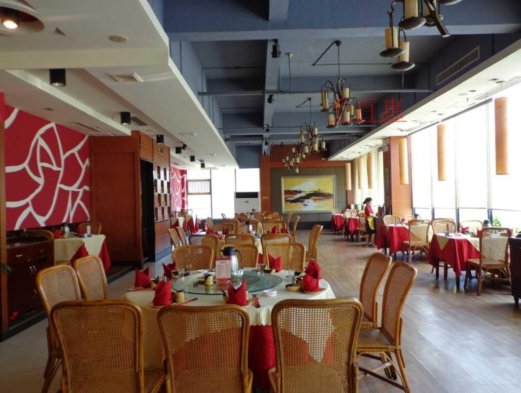 千百惠小編講講：餐飲行業(yè)開連鎖需要注冊(cè)哪些商標(biāo)？